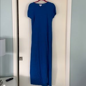Blue short sleeve maxi t dress size small